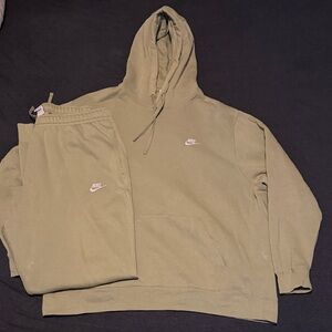 Nike Sage Green Tracksuit Set